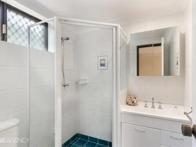 Sixth view of Homely house listing, 1 Notley Court, Samson WA 6163
