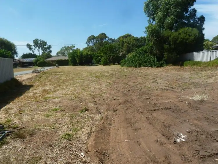 10 Yanget Street, Mandurah WA 6210