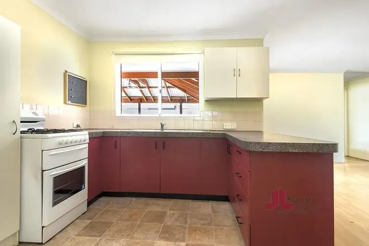 Fifth view of Homely house listing, 11 Delaporte Way, Carey Park WA 6230