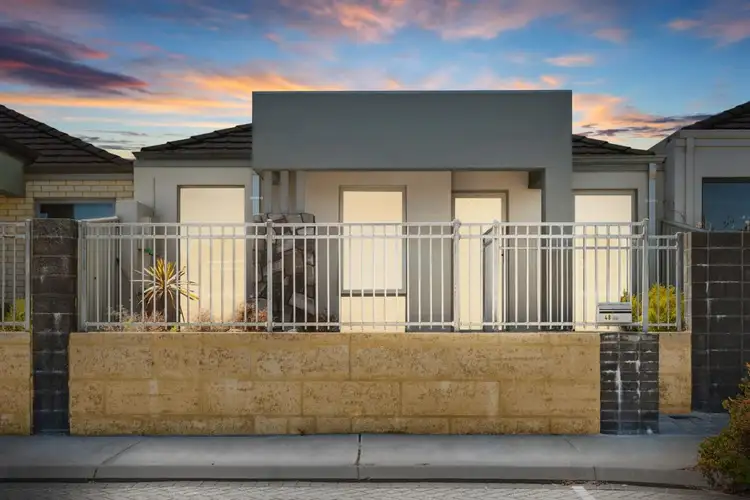 48 Arizona Parade, Golden Bay WA 6174