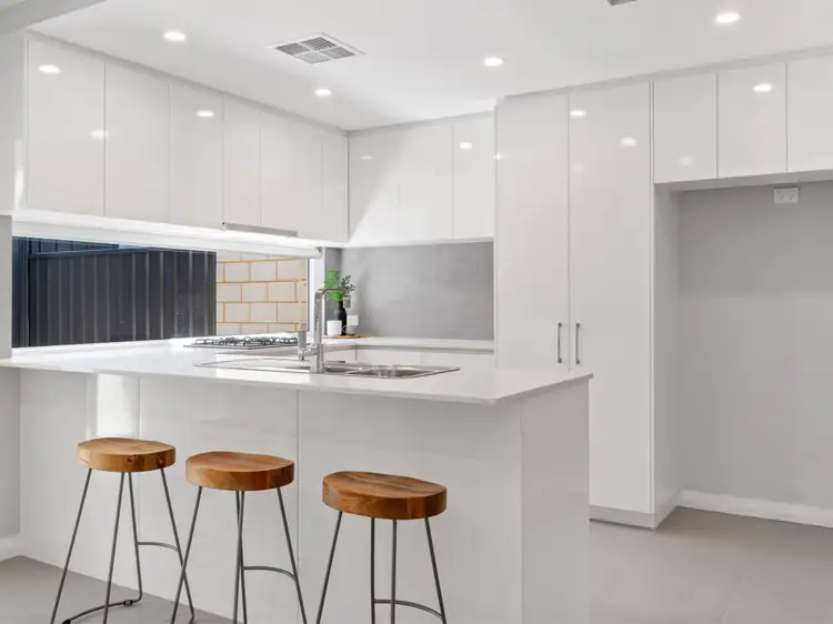 6B Austin Way, Padbury WA 6025