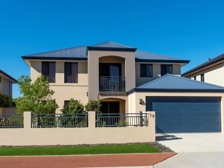 19 Cranberry Gardens, Stirling WA 6021