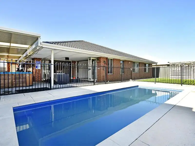 Main view of Homely house listing, 40 Demesne Circuit, Aveley WA 6069