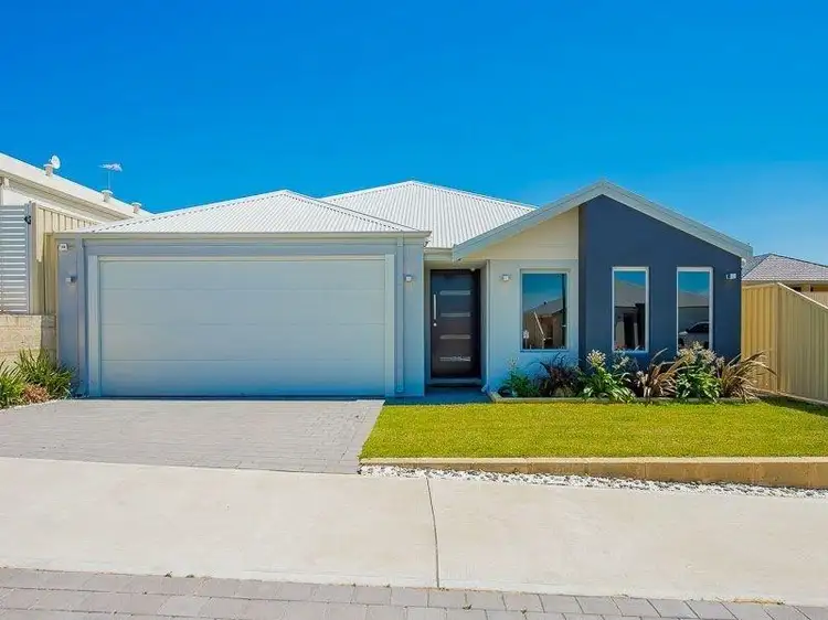 23 Warsaw Way, Hocking WA 6065
