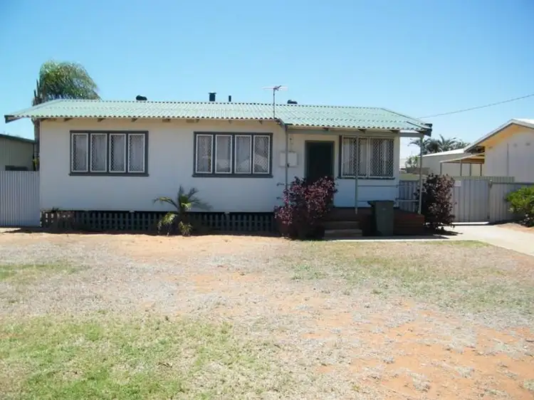 26 McNish Street, South Carnarvon WA 6701