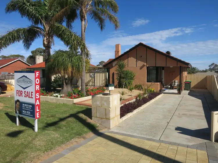 7 Brindle Street, Coolbellup WA 6163