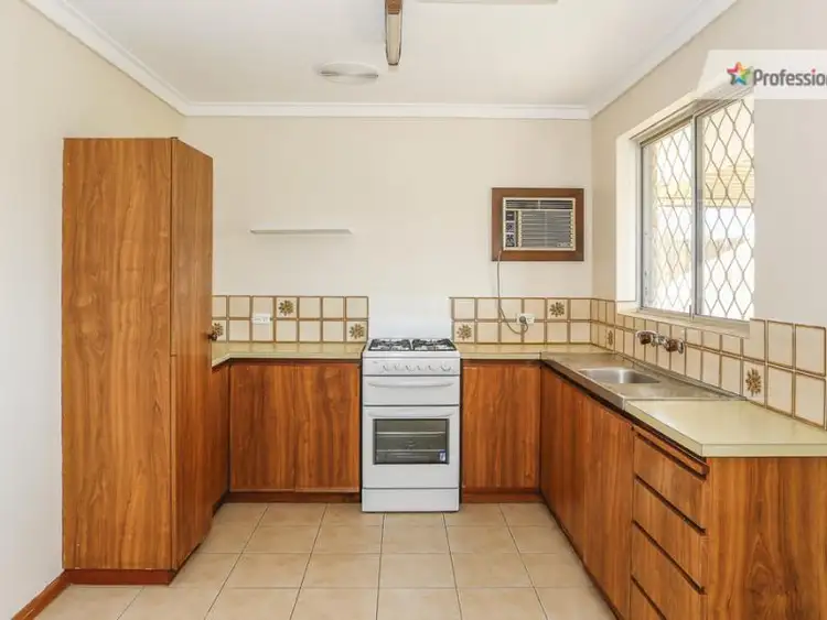 Fifth view of Homely unit listing, 17B Blackadder Road, Swan View WA 6056
