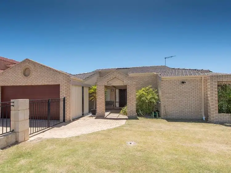 83 Flinders Avenue, Hillarys WA 6025