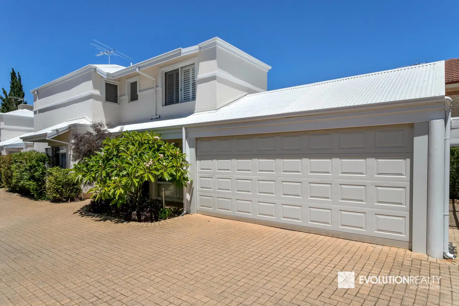Main view of Homely townhouse listing, 6/9 Macleod Road, Applecross WA 6153