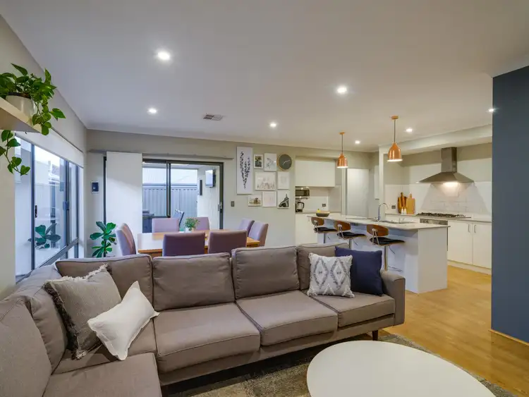 Second view of Homely house listing, 10 Sweetgum Way, Piara Waters WA 6112