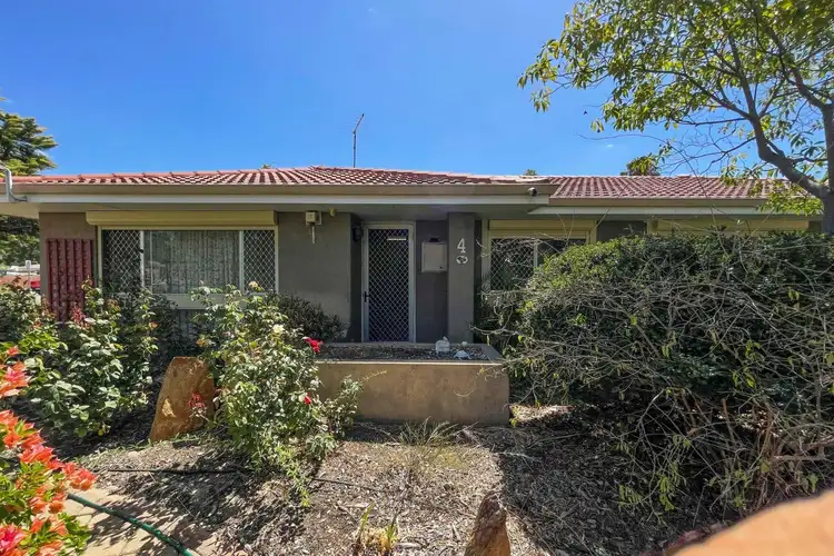 Second view of Homely house listing, 4 Igran Crescent, Gosnells WA 6110
