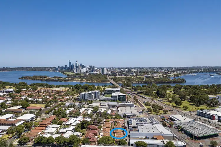 10/3 Geddes Street, Victoria Park WA 6100