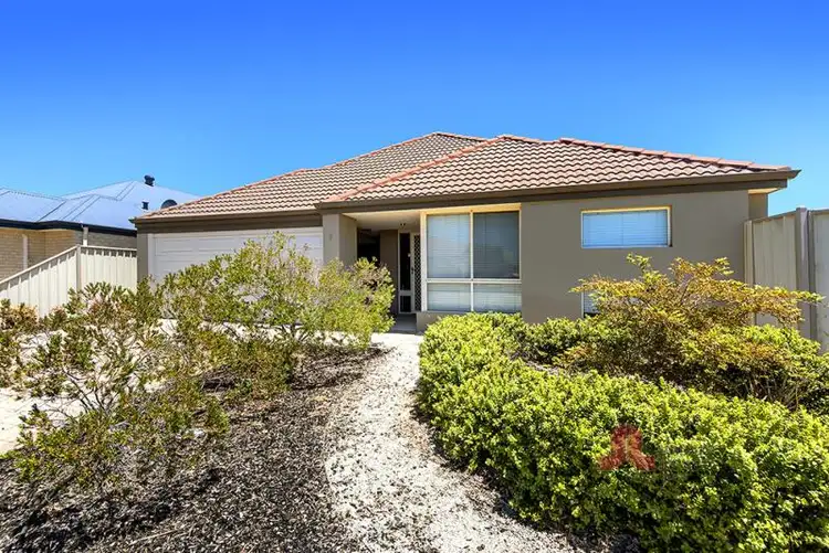 Main view of Homely house listing, 5 Aquila Drive, Australind WA 6233