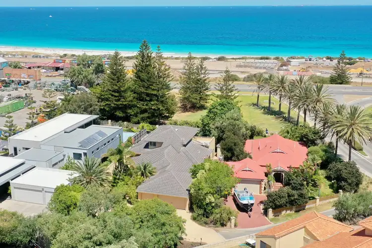 4 Vlamingh Parade, Mosman Park WA 6012