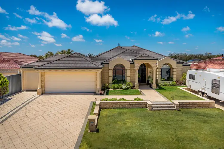 26 Boynton Gardens, Iluka WA 6028