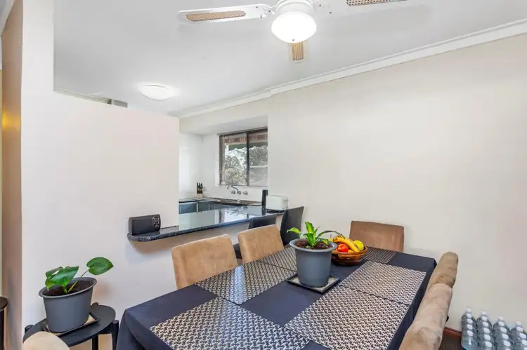 Fifth view of Homely unit listing, 16A Blackadder Road, Swan View WA 6056