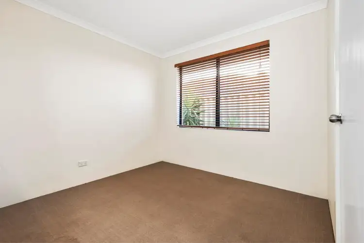 Seventh view of Homely house listing, 5 Shelburne Gardens, Ridgewood WA 6030