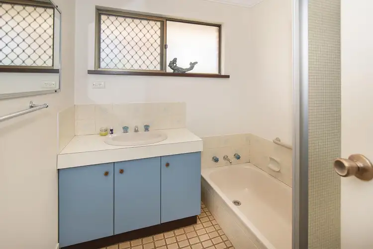 Seventh view of Homely semi-detached listing, 5B Harris Road, Busselton WA 6280