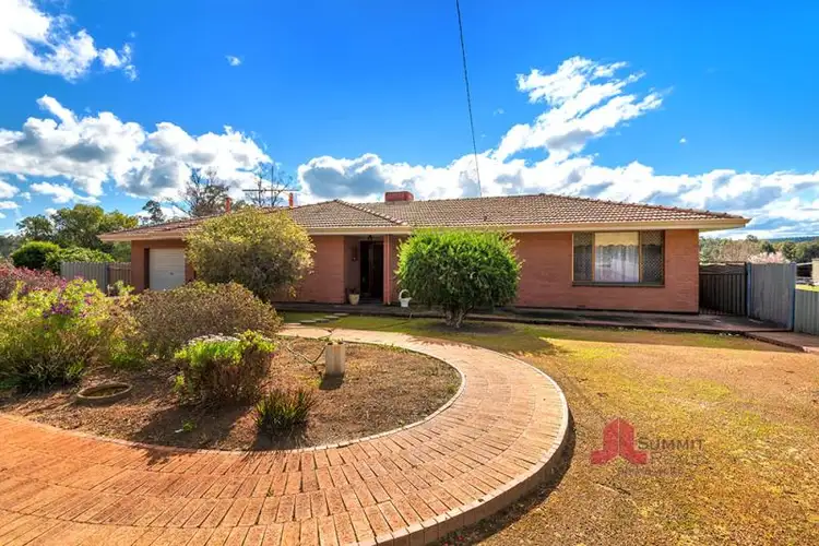 240 Booth  Street, Collie WA 6225