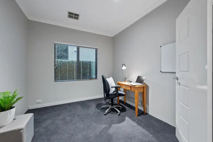 Sixth view of Homely house listing, 7B Floribunda Avenue, Sorrento WA 6020