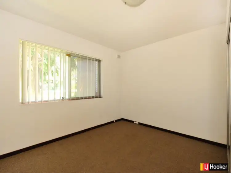 Fifth view of Homely unit listing, 10/4 Minchinson Street, Shoalwater WA 6169