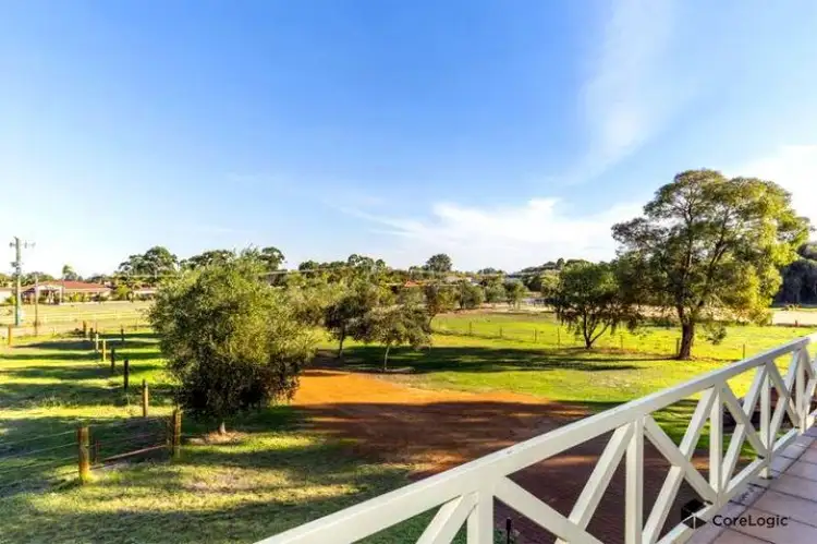 31 Paterson Road, Henley Brook WA 6055