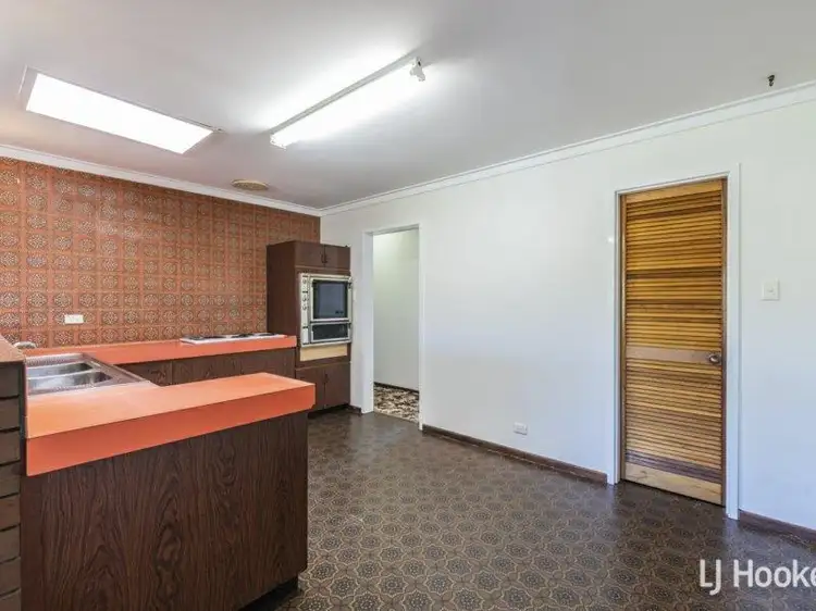 Second view of Homely house listing, 28 Shillington Way, Thornlie WA 6108