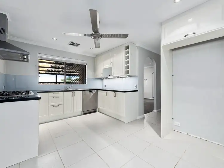 Fourth view of Homely house listing, 6 Ramose Close, Heathridge WA 6027