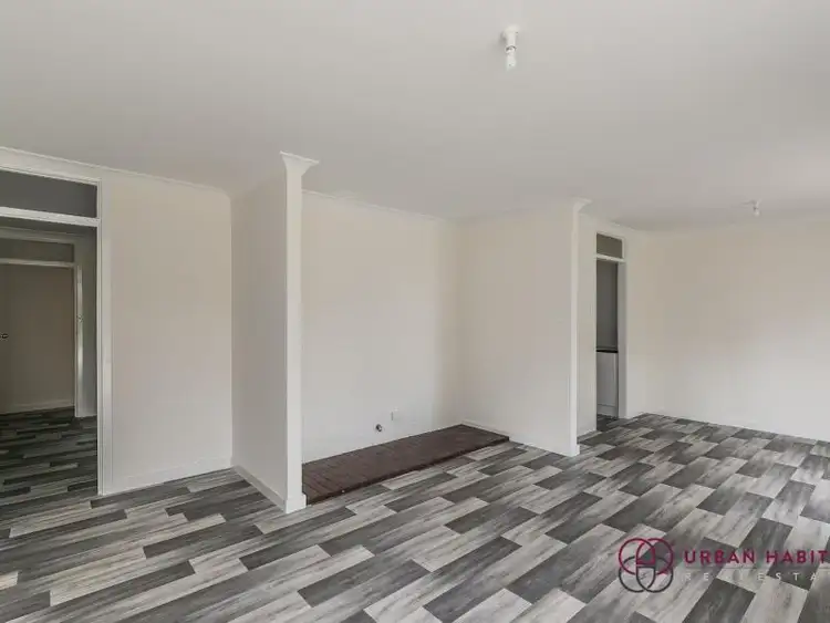 Second view of Homely house listing, 4 Ennis Court, Orelia WA 6167