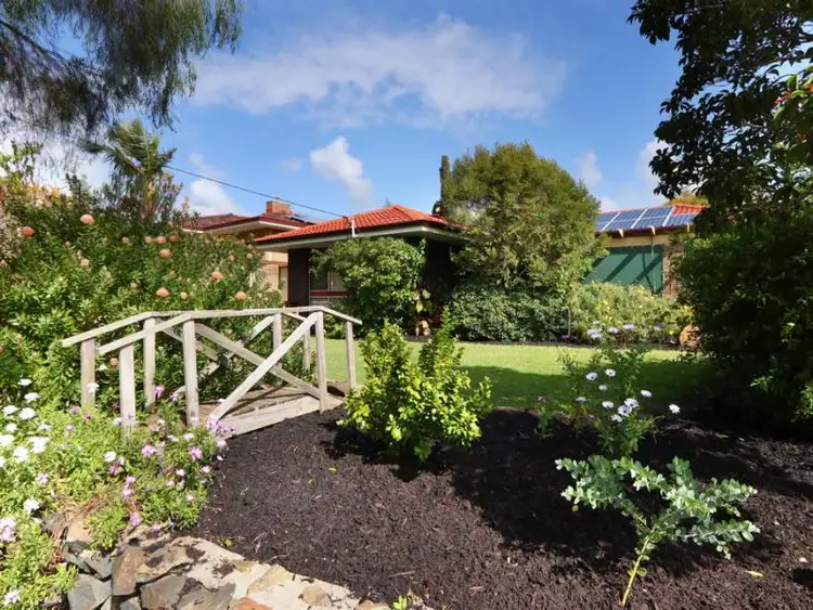 Second view of Homely house listing, 5 Nethercott Street, Huntingdale WA 6110