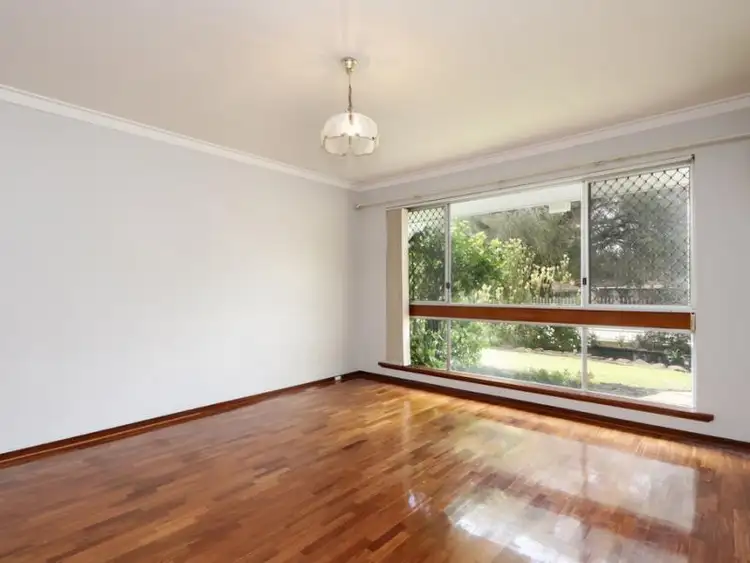 Sixth view of Homely house listing, 5 Nethercott Street, Huntingdale WA 6110
