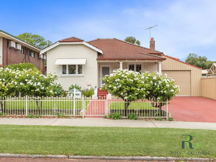 33 Carrington Street, Palmyra WA 6157
