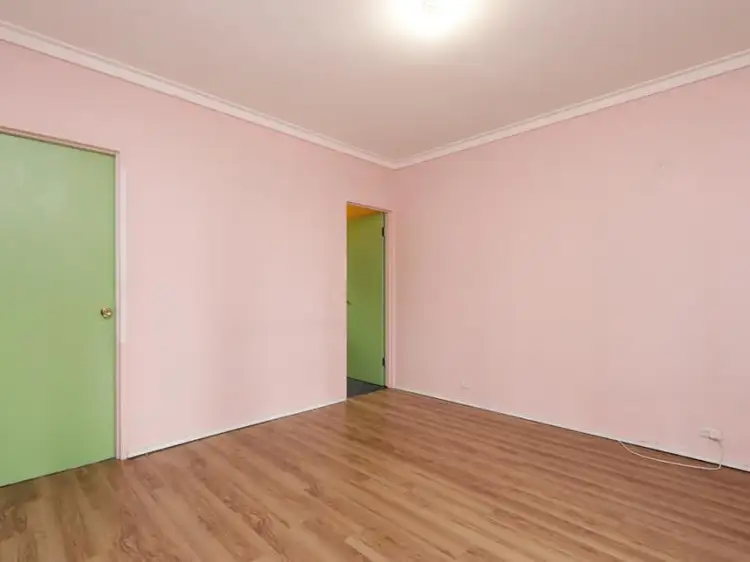 Seventh view of Homely house listing, 10 Noonan Court, Willetton WA 6155