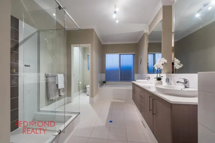 Sixth view of Homely house listing, 2 Scarfo Approach, Tapping WA 6065
