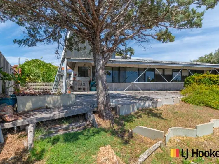 Second view of Homely house listing, 6 Sappho Place, Two Rocks WA 6037
