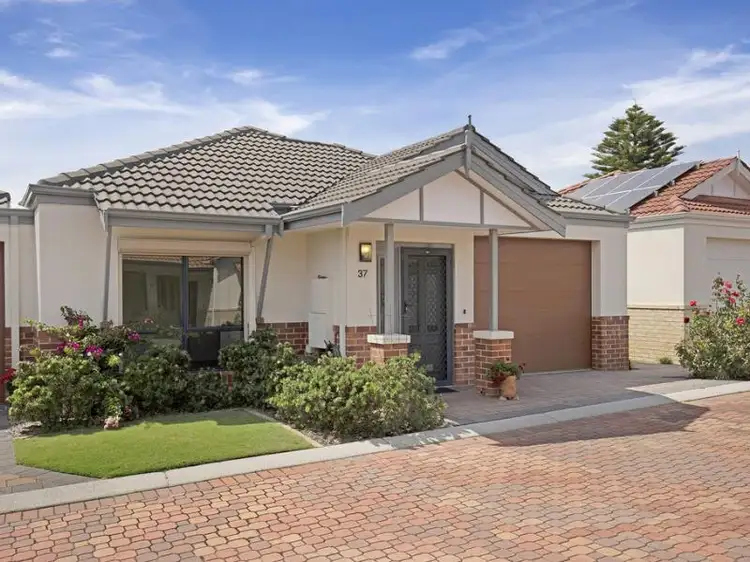 37/32 Hocking Road, Kingsley WA 6026
