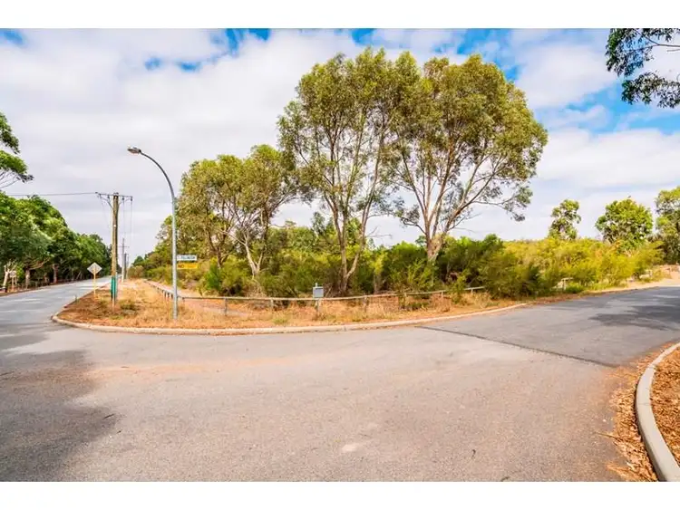 Second view of Homely house listing, 7 Follington Place, Banjup WA 6164