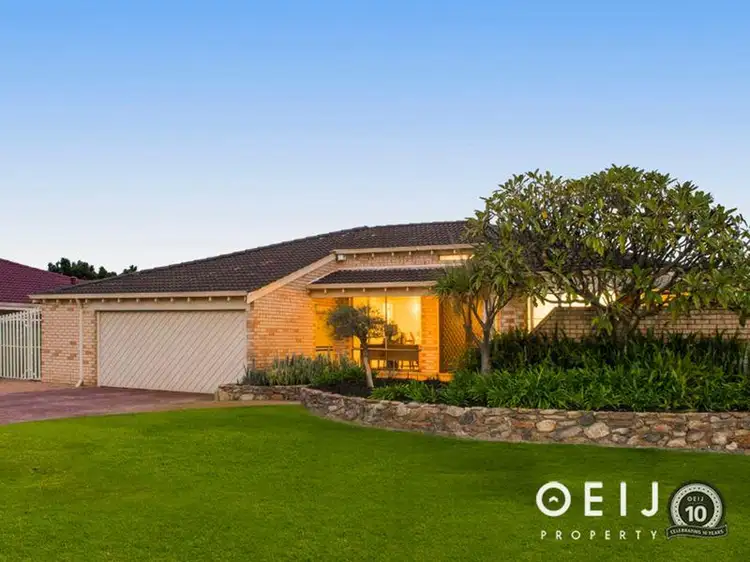8 Westgate Court, Leeming WA 6149