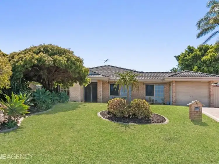 Fourth view of Homely house listing, 10 Magnolia Gardens, Yangebup WA 6164