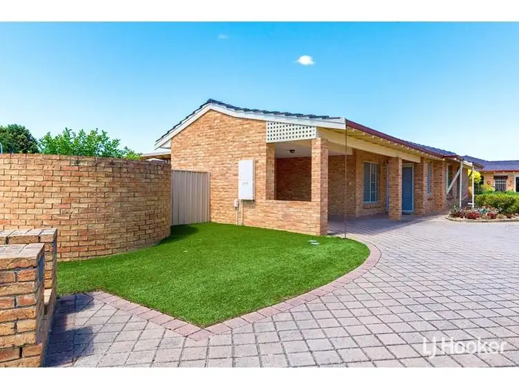 Second view of Homely semi-detached listing, 31A Heatherlea Parkway, Leeming WA 6149