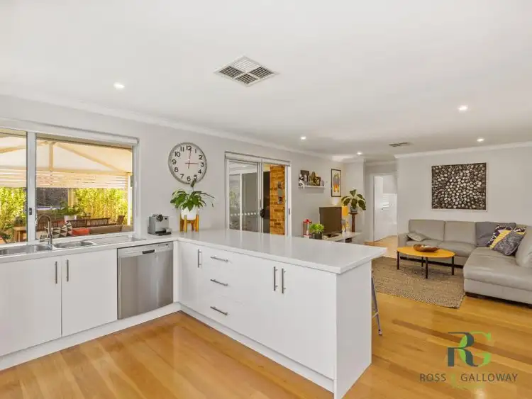 44A Holman Street, Alfred Cove WA 6154