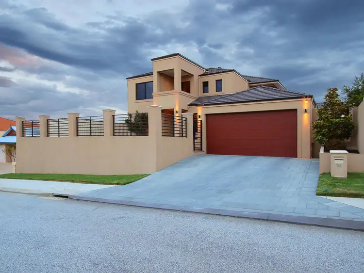 16 Northcliffe Avenue, Dianella WA 6059