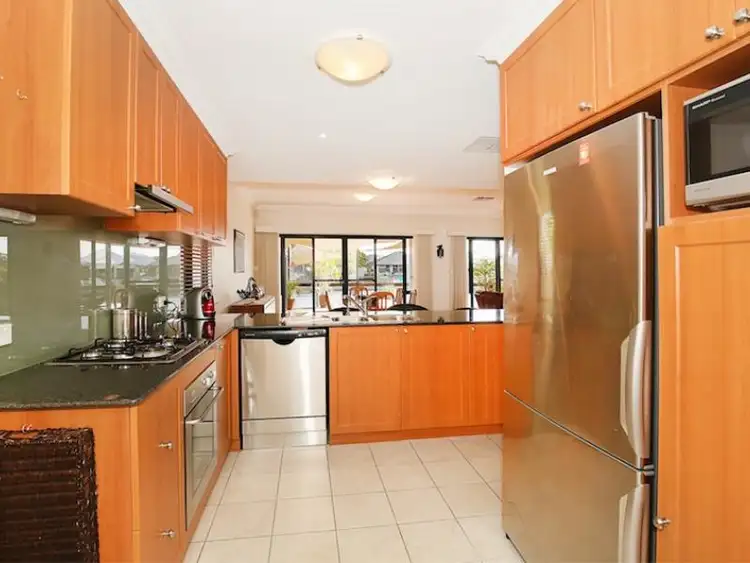 Fourth view of Homely townhouse listing, 11/3 Piccolo Place, Halls Head WA 6210