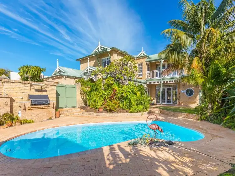 4 Darter Court, Sorrento WA 6020