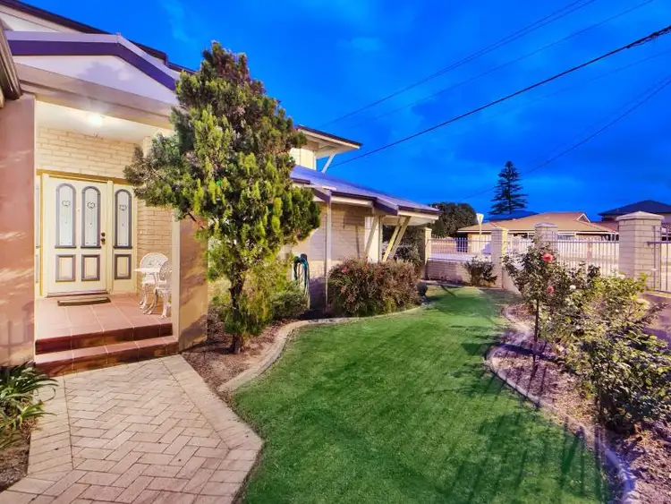 Fourth view of Homely house listing, 42 Hastings Street, Scarborough WA 6019