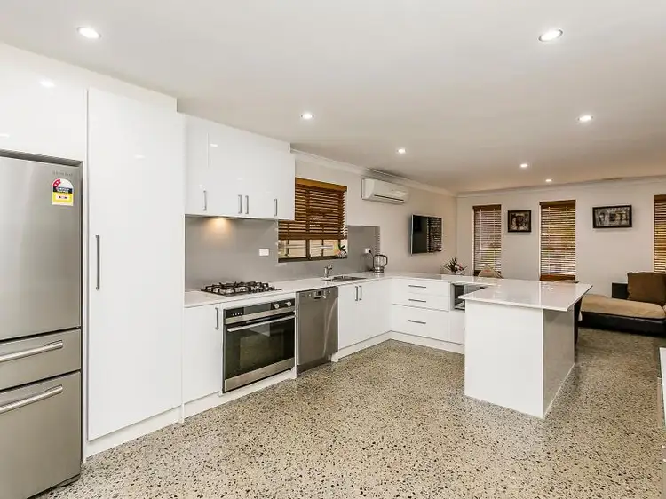 Fifth view of Homely house listing, 27 Lindsay Way, Padbury WA 6025