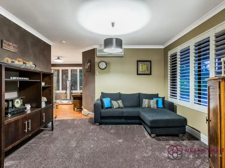 Sixth view of Homely house listing, 12 Gimbon Green, Leda WA 6170