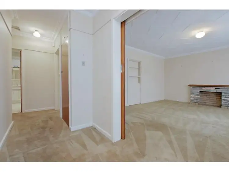 Fourth view of Homely house listing, 11 JAKOBSONS WAY, Morley WA 6062