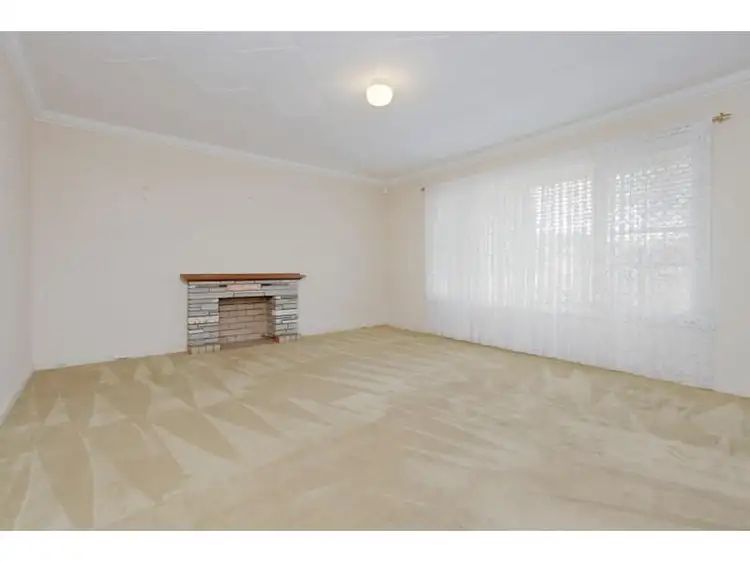 Fifth view of Homely house listing, 11 JAKOBSONS WAY, Morley WA 6062
