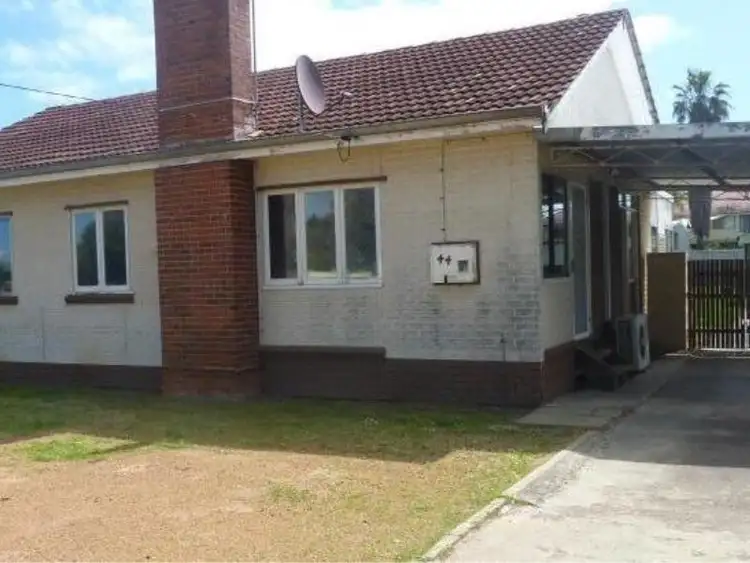 44 Wisbey St, Carey Park WA 6230